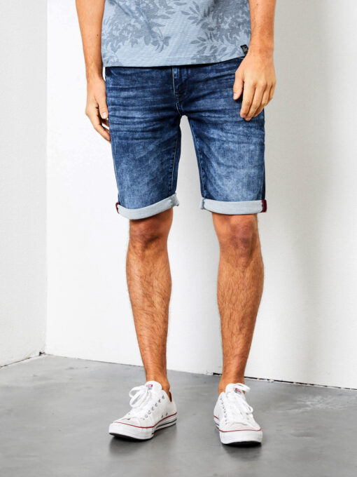 Petrol Industries Jackson Slim Fit short Deep blue sea