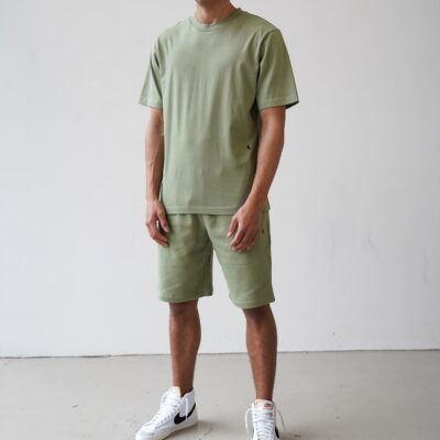 Kultivate Comfort Studio Tee Comfort Oil Green