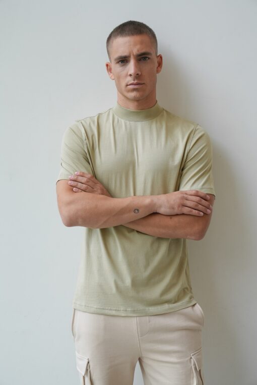 Kultivate Tshirt Mock Sage Green