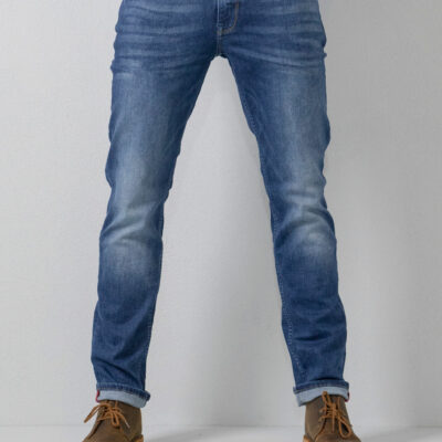 Russel regular tapered fit Vintage blue